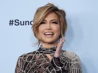 PIKANTNÉ priznanie JLo: Pred tisíckami fanúšikov odhalila svoje SEXUÁLNE chúťky!