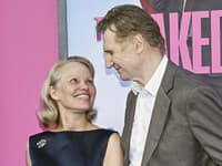 ROMÁNIK Pamely Anderson a Liama Neesona: Sestra jeho zosnulej manželky (†45) REAGUJE!