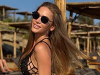 Sexi kovbojka Andrea Verešová