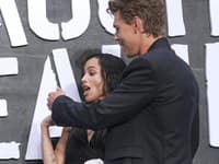 Premiéra v Londýne - Austin Butler, Zoe Kravitz 