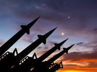 Netanjahu dvomi o načrtu prekinitve ognja v Gazi, protesti proti Izraelu se širijo