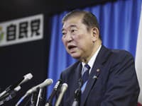 Japonský premiér Šigeru Išiba oznámil rezignáciu po necelom roku vo funkcii