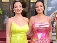 Módna šou Fera Mikloška. Na snímkach sestry Nízlové