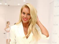 Toto, že je telo z KONCENTRÁKU? Simona Krainová vyzerá božsky: TEHLIČKY na bruchu a nohy ako GAZELA!