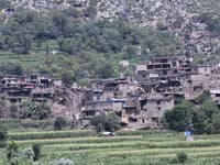 Silné zemetrasenie zasiahlo východ Afganistanu: Vyžiadalo si viac než 1100 obetí a zničilo tisíce domov