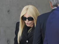 Posledná rozlúčka s Giorgiom Armanim v Miláne