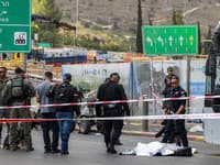 Streľba v Jeruzaleme si vyžiadala štyri obete a zranených: Útočníci sú zneškodnení