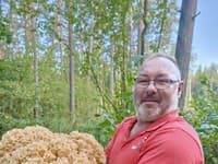 Hubárovi sa podaril úlovok roka: To je KOLOS! Nezvyčajná huba vyvolala búrlivú diskusiu, je chránená?