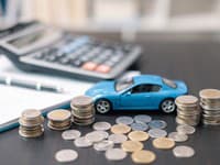 Slováci sa búria: Poistky na auto im stúpli aj o desiatky eur! Bude ešte horšie, upozorňuje analytička