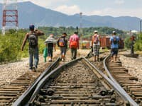 USA chcú deportovať približne 400 Iráncov: Prvá skupina dorazí do Teheránu dnes