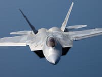 Americké stíhačky sa priblížili k Venezuele: Caracas hlási hrozbu a varuje pred incidentom