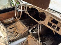 Skrytý poklad v stodole: FOTO TO, čo tam našli, vás prekvapí! Desiatky rokov zaprášený, teraz šokuje zberateľov