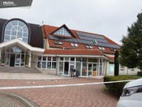 Polícia pátra po mužovi podozrivom z výbuchu bankomatu v Maduniciach.