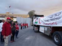 Izrael obmedzí dodávky pomoci do Gazy, pretože Hamas nevrátil telá rukojemníkov