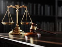 Holandský najvyšší súd nariadil Rusku zaplatiť bývalým akcionárom Jukosu viac než 50 miliárd dolárov