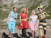 Štístko a Poupěnka, Smejko a Tanculienka