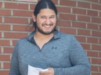 Nie všetci superhrdinovia nosia plášť: Výherný los zmenil život muža! Miliardár plánuje hrdinský čin v Kalifornii