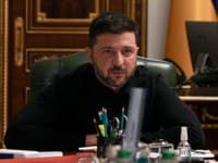 MIMORIADNY ONLINE Európska únia zvyšuje tlak na Kyjev! Zelenskyj popiera ruský postup na východe Ukrajiny