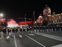 Protestné zhromaždenie v Belehrade