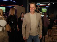 Premiéra filmu Podfukári. Na snímke Martin Nikodým