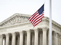 Vrhovno sodišče ZDA začasno ustavilo ponovno izplačevanje pomoči za hrano revnim Američanom