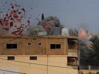 Izraelské útoky v Libanone zabili troch ľudí a zranili 11 ďalších