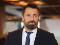 Opozícia viní vládu, že urobila zo Slovenska raj pre daňových podvodníkov