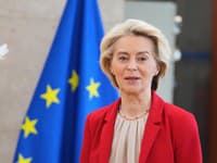 Európska komisia predstavila Európsky štít demokracie: Chce bojovať proti dezinformáciám