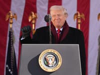 Historicky najdlhší shutdown sa skončil: Je to veľký deň pre USA, povedal Trump