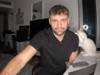 Fikimu Sulíkovi rupli NERVY! Odniesla si to známa tvár. Si ŽEBRÁK, odkazuje mu...