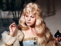 Smútok vo filmovom svete: Zomrela legendárna Zlatovláska (†78)