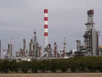 Srbiji grozi energetska kriza zaradi sankcij proti ruskemu lastniku edine rafinerije