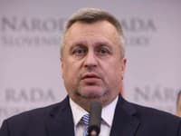Andrej Danko pritvrdzuje: Otváranie Benešových dekrétov môže vyvolať právnu reakciu SNS