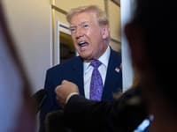 Trump potvrdil, že mal telefonát s venezuelským prezidentom Madurom