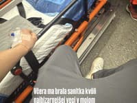 Herca Olivera Oswalda paralyzovala obrovská bolesť priamo na záchode u babky. 