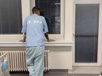 Smutné slová slovenského moderátora: Bojuje s vážnym ochorením... Šance na prežitie sú mizivé!