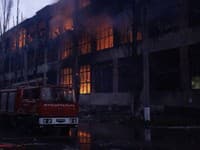 MIMORIADNY ONLINE Ukrajina čelí jednému z najväčších ruských útokov: Tisíce ľudí sú bez elektriny