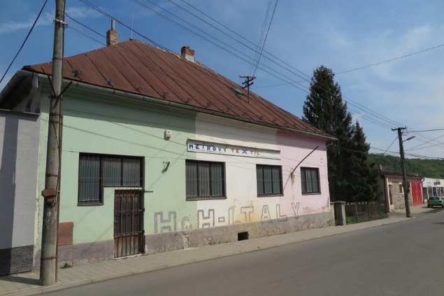 Administratívna budova v Poltári