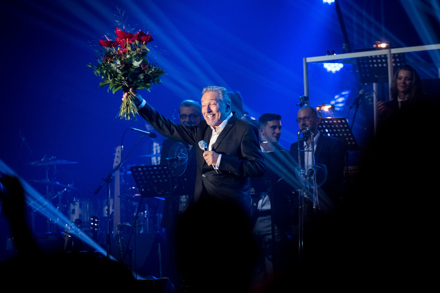 Karel Gott počas koncertu LÝRA 50 - Mám rozprávkový dom, na ktorom zazneli najslávnejšie hity Bratislavskej lýry v októbri 2016.