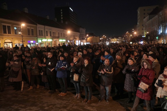 Tisíce ľudí vyšli opäť