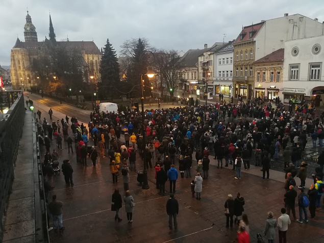 Tisíce ľudí vyšli opäť