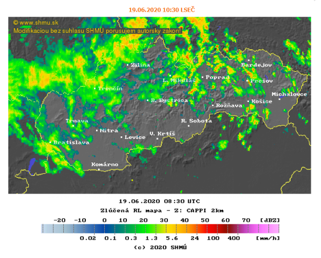 Radarová snímka zachytáva situáciu na Slovensku o 10.30 hod.