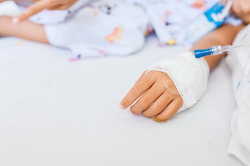 Tínedžerka takmer zomrela po