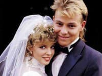 Jason Donovan a Kylie Minogue v seriáli Neighbours 
