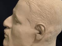 Názorná ukážka tváre zosnulej obete v Cedar Springs, Colorado (USA). V spisoch je uvedený pod menom 