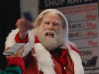 Vianočná PREMENA slávneho herca: Určite neuhádnete, na koho pozeráte!