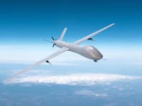 Rusko obrambno ministrstvo objavilo posnetke domnevnega napada z droni na Putinovo rezidenco