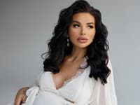 VIDEO Kráľovná instagramu PORODILA! Plačková priviedla na svet dcérku: TAKTO vyzerá malá Ayana!