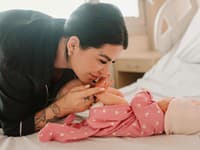 Plačková sa vytešuje z dcérky Ayany.