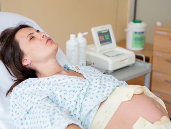 Štvornásobná matka šokovala PRIZNANÍM: Sex takto krátko po pôrode... na nemocničnej posteli!